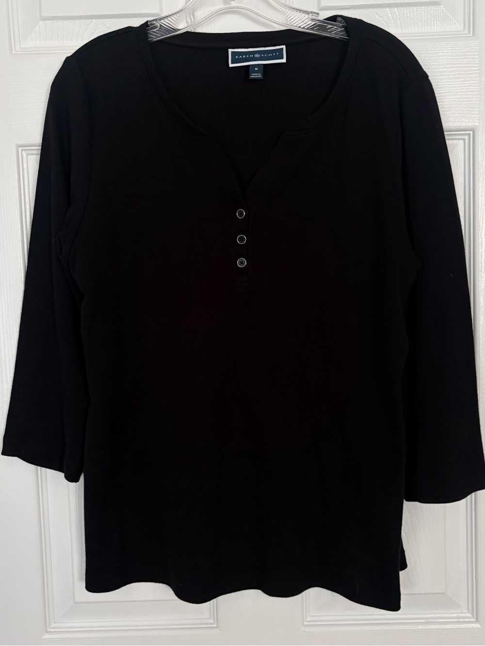 Karen Scott Black 3/4 Sleeve Henley Top Women’s Medium Classic Casual Knit